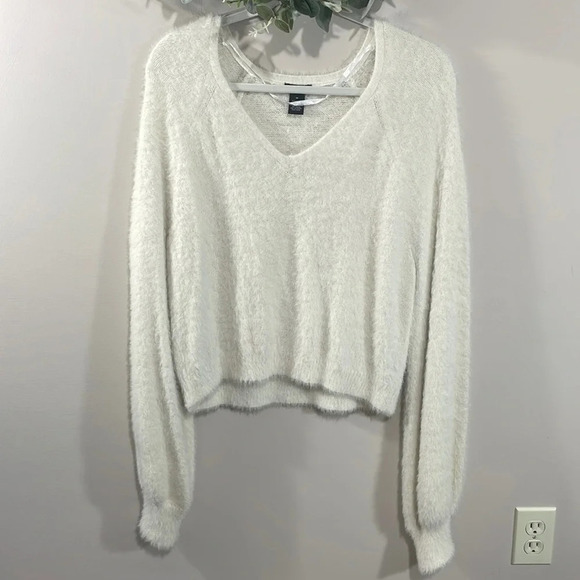 Rue21 V-neck Off White Long Sleeve Sweater M - Picture 1 of 12